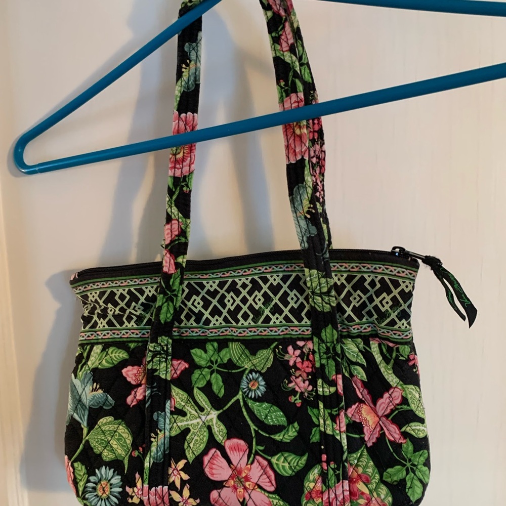 Vera Bradley NWT On the Go in Botanica Fabric - Picture 2 of 2